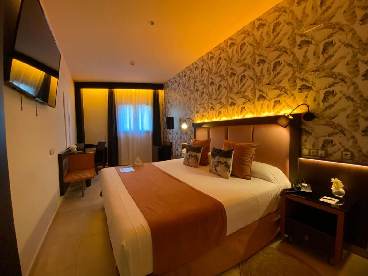 On Aleta Room Designed For Adults Almuñécar Εξωτερικό φωτογραφία